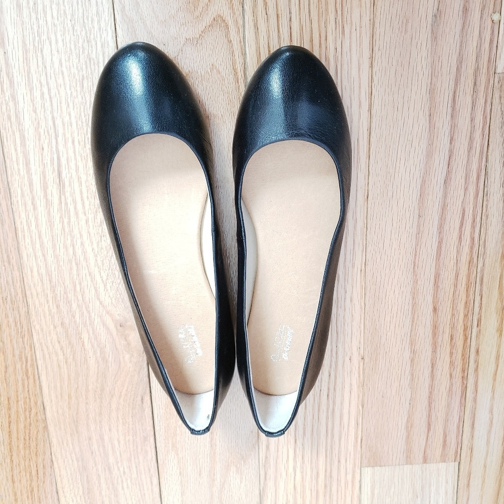 Dr. Scholl's flats